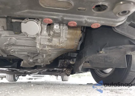 2018 Ford Focus Se from USA, damaged, VIN 1FADP3F22JL256251